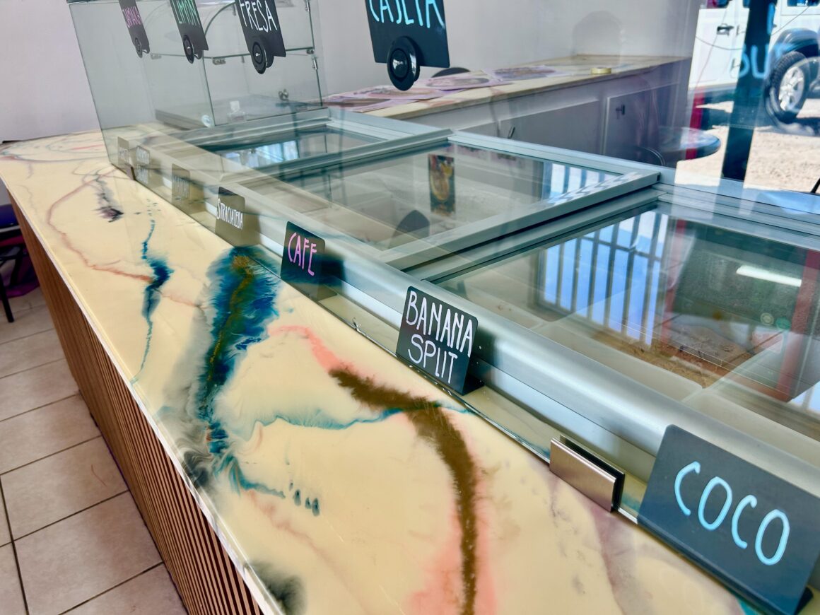 La Heladeria Counter