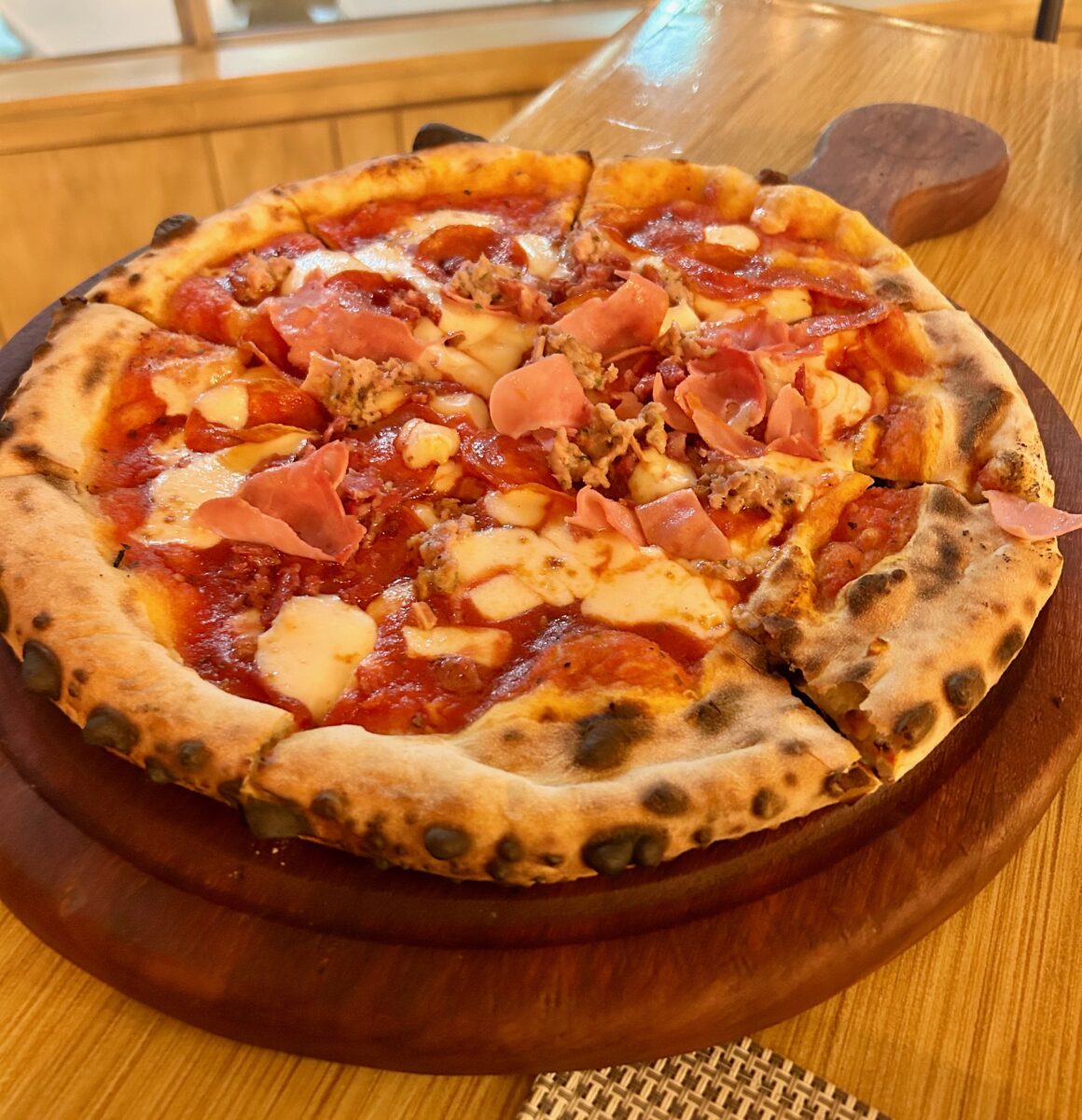 Pane y Vino Meat Pizza