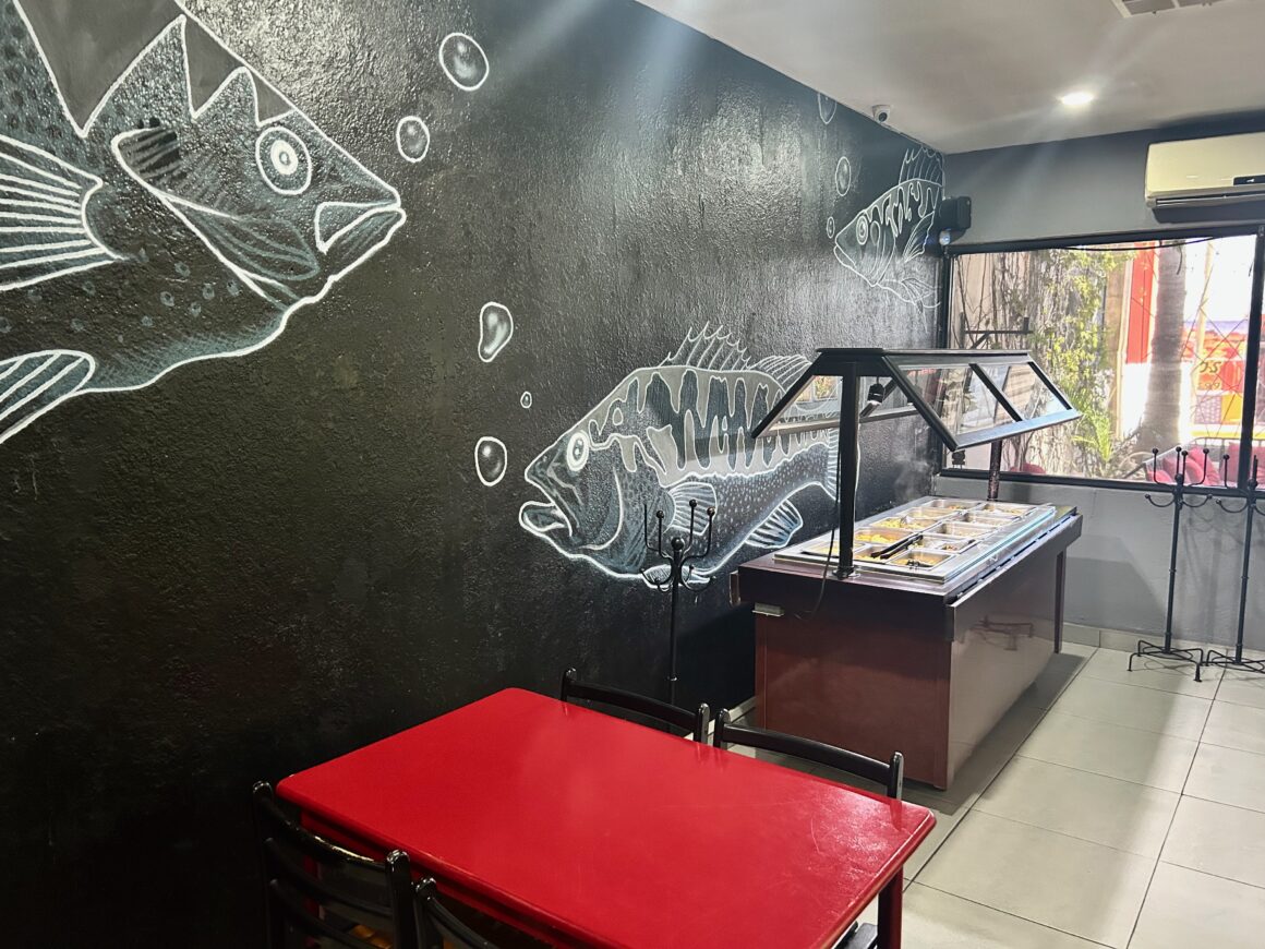 Sushi Sun Interior